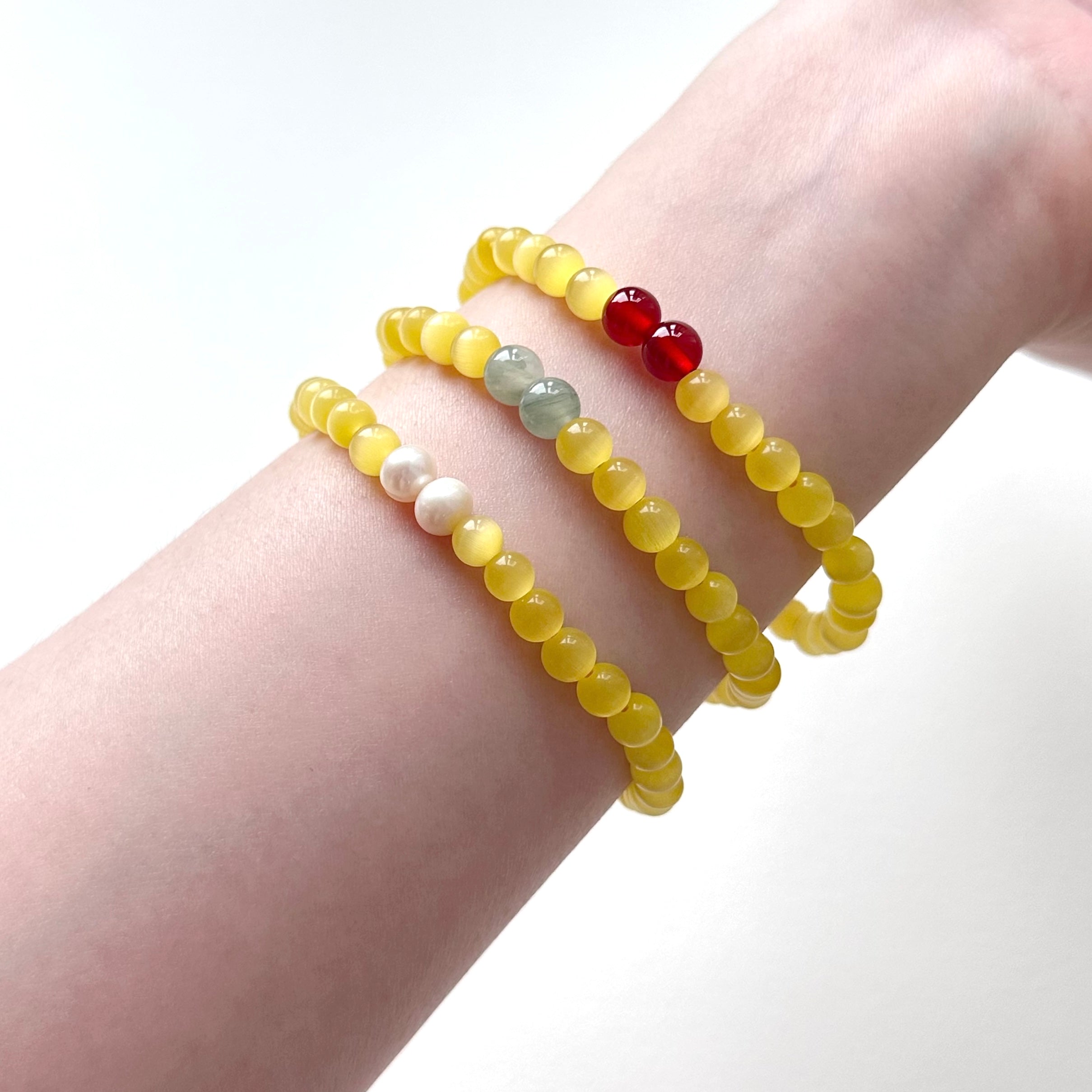 BS278 [Stone of Luck] Cat's Eye Stone - Red Agate | Tianshan Jade | Freshwater Pearl | Light Bracelet