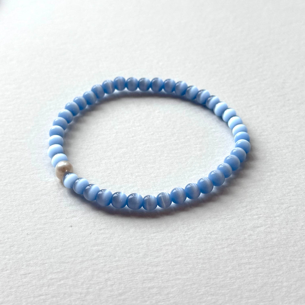 BS280 [Stone of Luck] Blue Cat's Eye Freshwater Pearl Light Bracelet