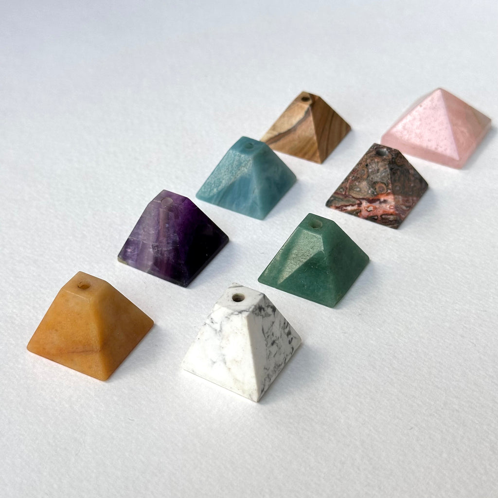 TS43【寶石金字塔】半寶石迷你金字塔