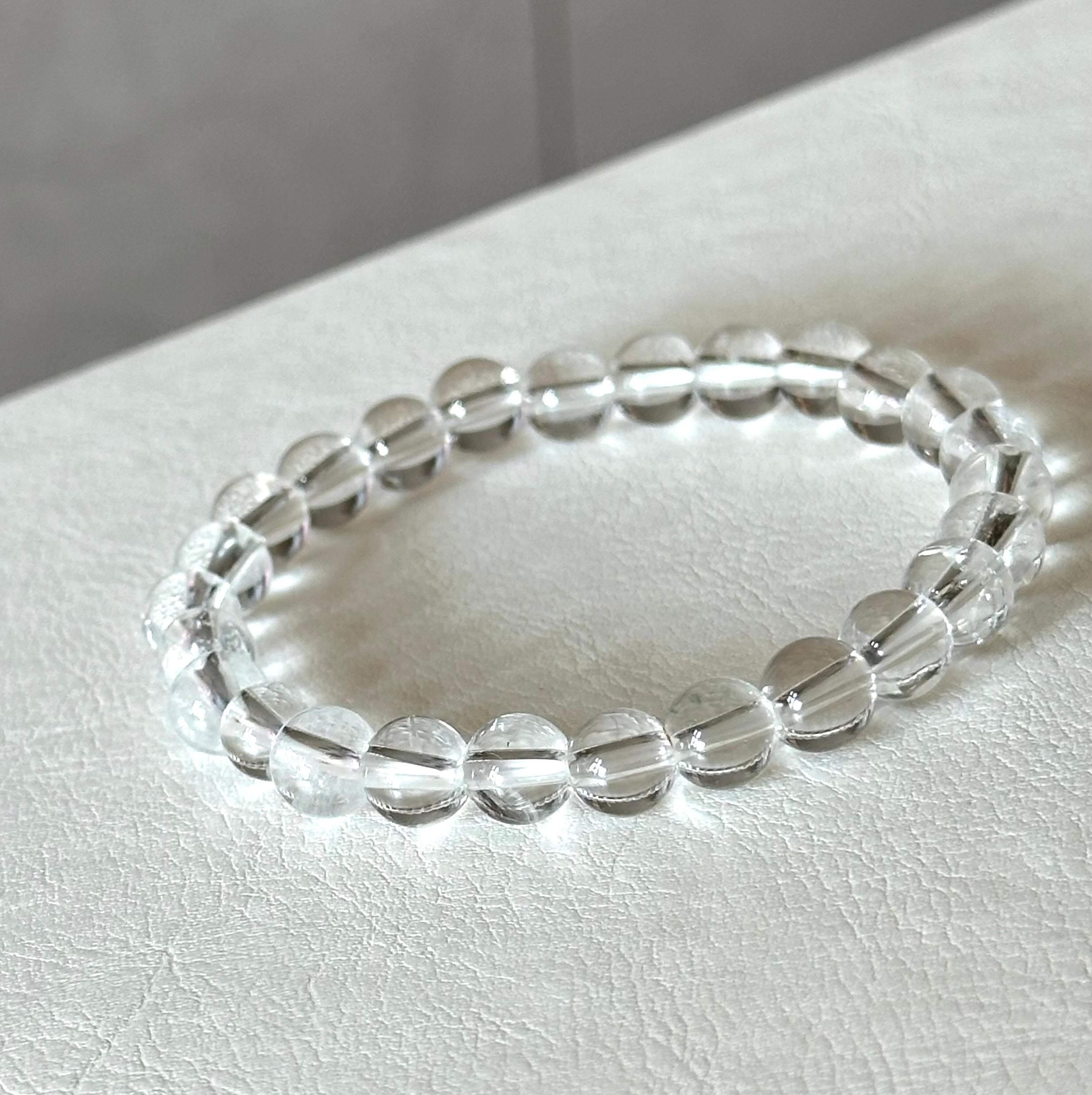 B82 [Aries/Taurus | April] White Crystal Bead Bracelet