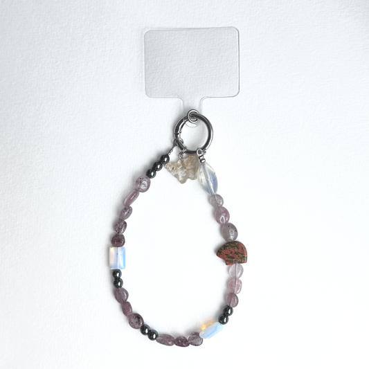 S10 [Gemstone mobile phone camera lanyard] Amethyst • Yellow glass • Pearl • Water drop shell Retro gold-plated lanyard Original design handmade